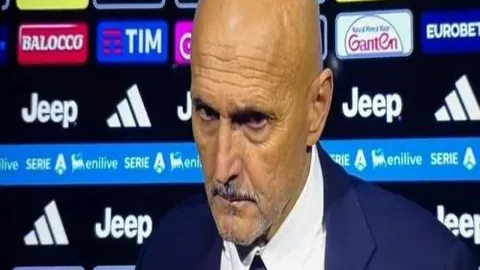 韩德君宣布退赛时间定于16时，杨鸣情绪低落，根源在于膝盖伤病问题